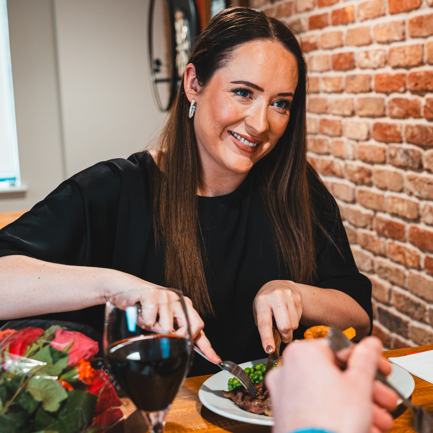 Valentine’s Weekend Dining & Treat Menu at The Red Lion in Newburgh Village